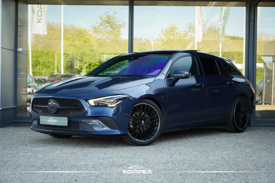 Mercedes-Benz CLA-Klasse Shooting Brake 180 d / Aut / Pano / Sfeerverlichting / Leder