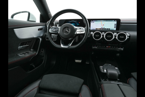 Mercedes-Benz CLA-Klasse Shooting Brake 200 AMG-Styling Business Solution (INCL-BTW) Aut. *LEATHER-MICROFIBRE | FULL-LED | HEATED-SPORTSEATS | DIGI-COCKPIT | DAB+ | NAVI-FULLMAP | CAMERA | PRIVACYGLASS | SHIFTPADDLES | 18''ALU*
