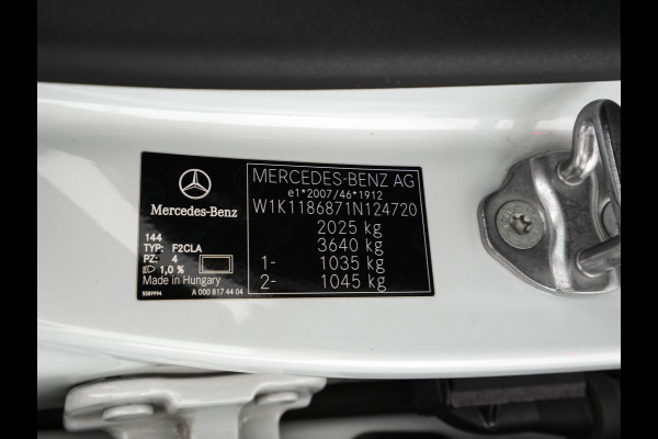 Mercedes-Benz CLA-Klasse Shooting Brake 200 AMG-Styling Business Solution (INCL-BTW) Aut. *LEATHER-MICROFIBRE | FULL-LED | HEATED-SPORTSEATS | DIGI-COCKPIT | DAB+ | NAVI-FULLMAP | CAMERA | PRIVACYGLASS | SHIFTPADDLES | 18''ALU*
