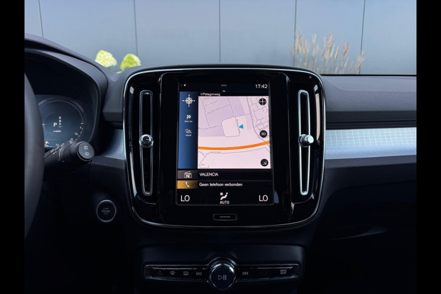 Volvo XC40 1.5 T4 Plug-in hybrid Core Bright FACELIFT M24 NAVI|CLIMATE|CAMERA|LED