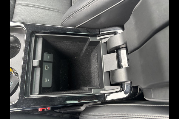 Land Rover Range Rover Evoque 1.5 P300e AWD Autobiography 309 PK | Panoramadak | Head-up Display | 360 Camera | Leder | Meridan | Memory Seats | 20 inch | Adaptive Cruise | Stuur & Stoelverwaming | Getint glas