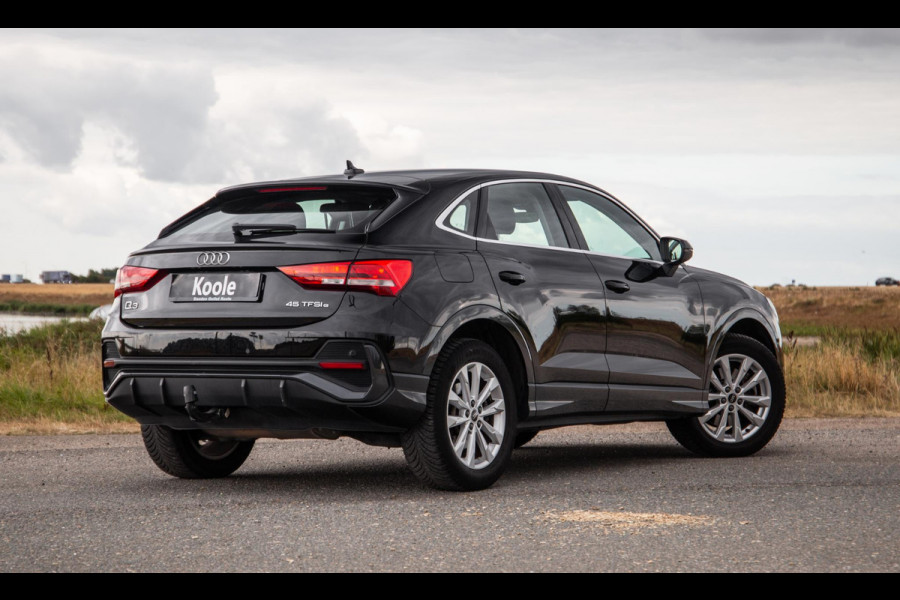 Audi Q3 Sportback 45 TFSI e Edition CRUISE CONTROLE / CARPLAY / DEALER ONDERHOUDEN / AUTOMAAT