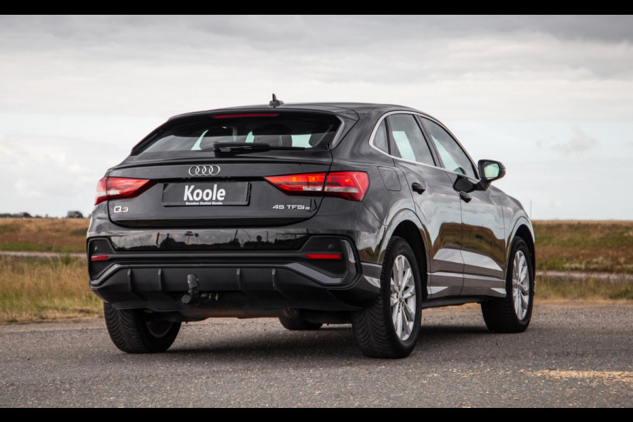 Audi Q3 Sportback 45 TFSI e Edition CRUISE CONTROLE / CARPLAY / DEALER ONDERHOUDEN / AUTOMAAT