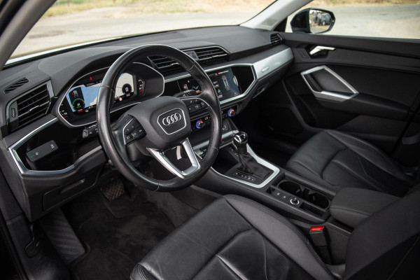 Audi Q3 Sportback 45 TFSI e Edition CRUISE CONTROLE / CARPLAY / DEALER ONDERHOUDEN / AUTOMAAT