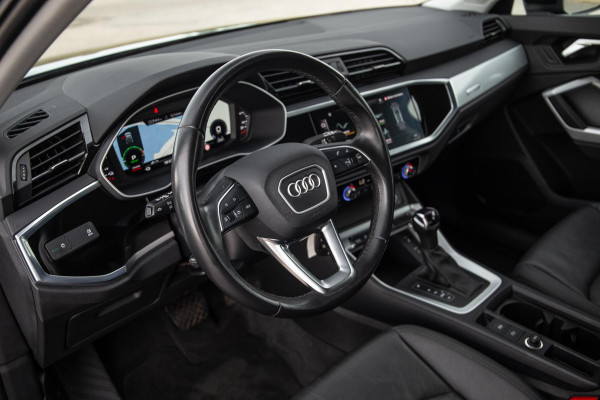 Audi Q3 Sportback 45 TFSI e Edition CRUISE CONTROLE / CARPLAY / DEALER ONDERHOUDEN / AUTOMAAT