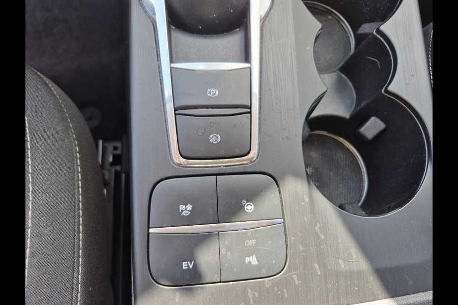Ford Kuga 2.5 PHEV Titanium | Trekhaak | Open dak |
