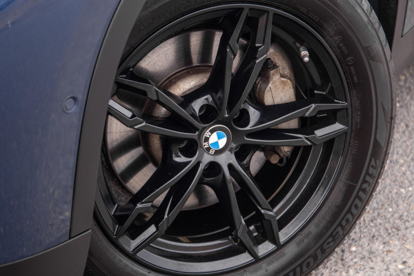 BMW X3 xDrive30e Executive BLACK LINE / PANORAMA DAK / CARPLAY / LEER / STOELVERWARMING / CAMERA