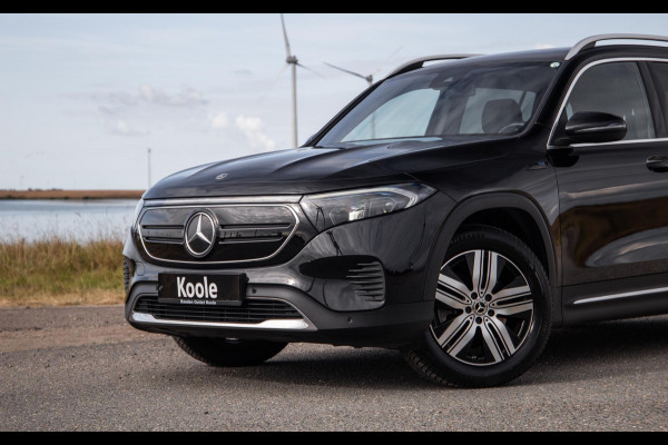 Mercedes-Benz EQB 300 4MATIC AMG Line 67 kWh CARPLAY / CAMERA / SFEERVERLICHTING / LEER / STOELVERWARMING