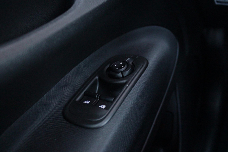 Fiat 500 1.0 Hybrid 65PK TORINO LAUNCH EDITION | DRAADLOZE APPLE CARPLAY/ANDROID AUTO | PARKEERSESOREN ACHTER | 16" LICHTMETALEN VELGEN "BURNISHED" | LED KOPLAMPEN "INFINITY" | CLIMATE CONTROL | DAB+ RADIO | REGEN/LICHT SENSOR | KEYLESS START | CELESTIAL BLUE | CRUISE CONTROL |