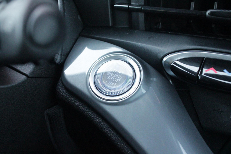 Fiat 500 1.0 Hybrid 65PK TORINO LAUNCH EDITION | DRAADLOZE APPLE CARPLAY/ANDROID AUTO | PARKEERSESOREN ACHTER | 16" LICHTMETALEN VELGEN "BURNISHED" | LED KOPLAMPEN "INFINITY" | CLIMATE CONTROL | DAB+ RADIO | REGEN/LICHT SENSOR | KEYLESS START | CELESTIAL BLUE | CRUISE CONTROL |