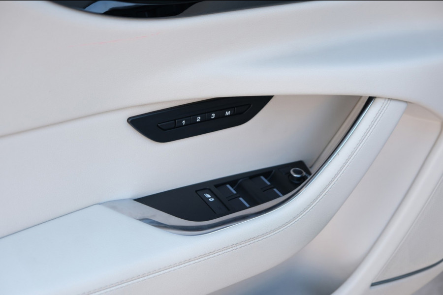 Jaguar XE 2.0 P300 AWD HSE |48.017km| PANORAMADAK UNIEK 300pk Leder/Navi/Virtual Cockpit