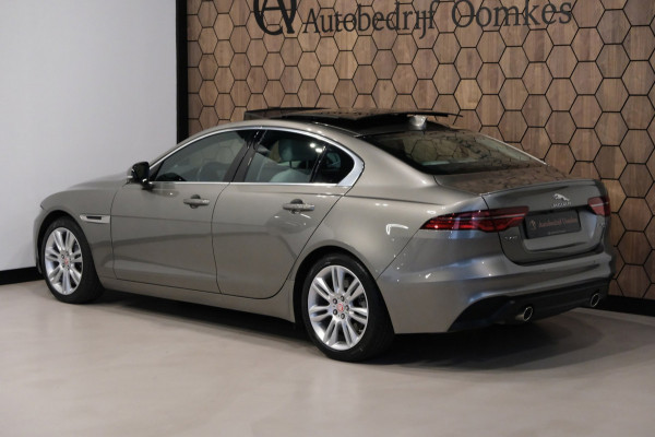 Jaguar XE 2.0 P300 AWD HSE |48.017km| PANORAMADAK UNIEK 300pk Leder/Navi/Virtual Cockpit