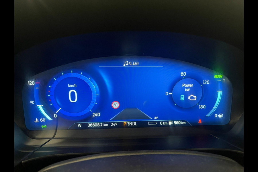 Ford Kuga 2.5 PHEV ST-Line Automaat Trekhaak Navigatie Apple CarPlay Android Auto Camera Parkeerhulp Adaptive Cruise Control Dodehoekdetectie Stoelverwarming Climate Control Lichtmetalen velgen