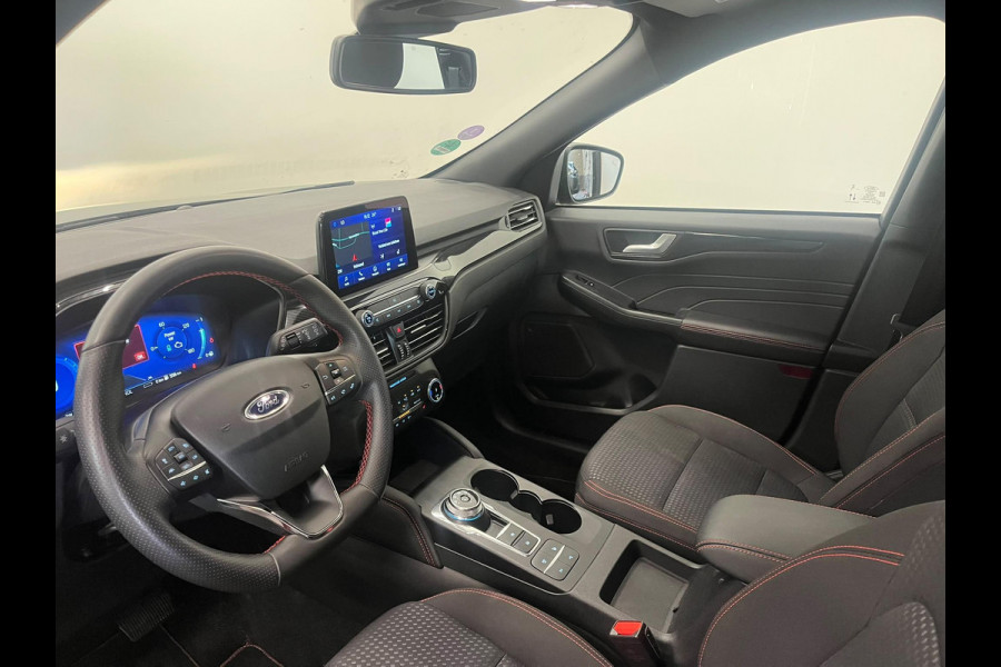 Ford Kuga 2.5 PHEV ST-Line Automaat Trekhaak Navigatie Apple CarPlay Android Auto Camera Parkeerhulp Adaptive Cruise Control Dodehoekdetectie Stoelverwarming Climate Control Lichtmetalen velgen