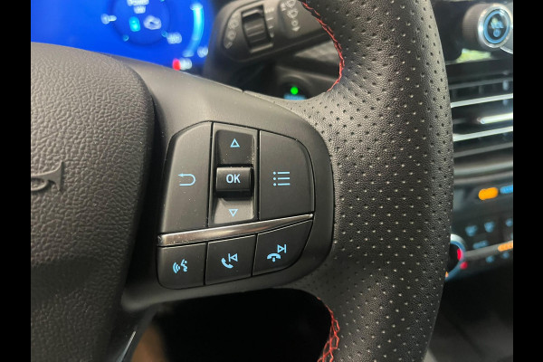 Ford Kuga 2.5 PHEV ST-Line Automaat Trekhaak Navigatie Apple CarPlay Android Auto Camera Parkeerhulp Adaptive Cruise Control Dodehoekdetectie Stoelverwarming Climate Control Lichtmetalen velgen