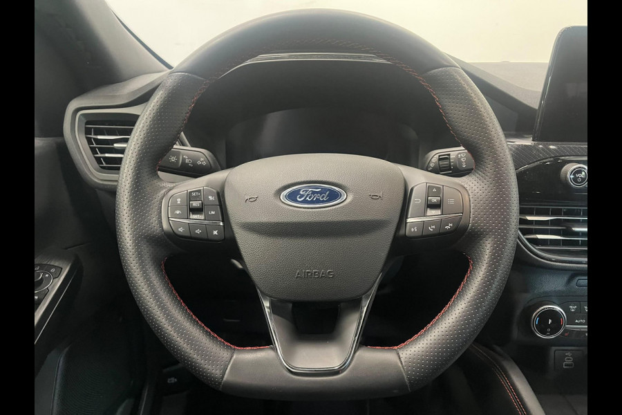 Ford Kuga 2.5 PHEV ST-Line Automaat Trekhaak Navigatie Apple CarPlay Android Auto Camera Parkeerhulp Adaptive Cruise Control Dodehoekdetectie Stoelverwarming Climate Control Lichtmetalen velgen