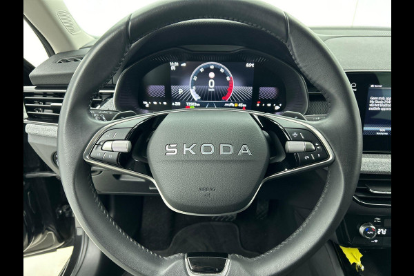 Škoda Kamiq 1.0 TSI 115pk Business Edition DSG Navigatie Climate control Cruise control LED Keyless Achteruitrijcamera Parkeersensoren Apple Carplay/ Android Auto Radio