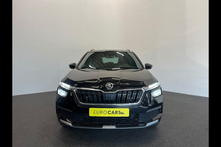 Škoda Kamiq 1.0 TSI DSG Clever Panoramadak Trekhaak Navigatie Apple Carplay Android Auto Camera Parkeerhulp Cruise Control Stoelverwarming Climate Control Lichtmetalen velgen