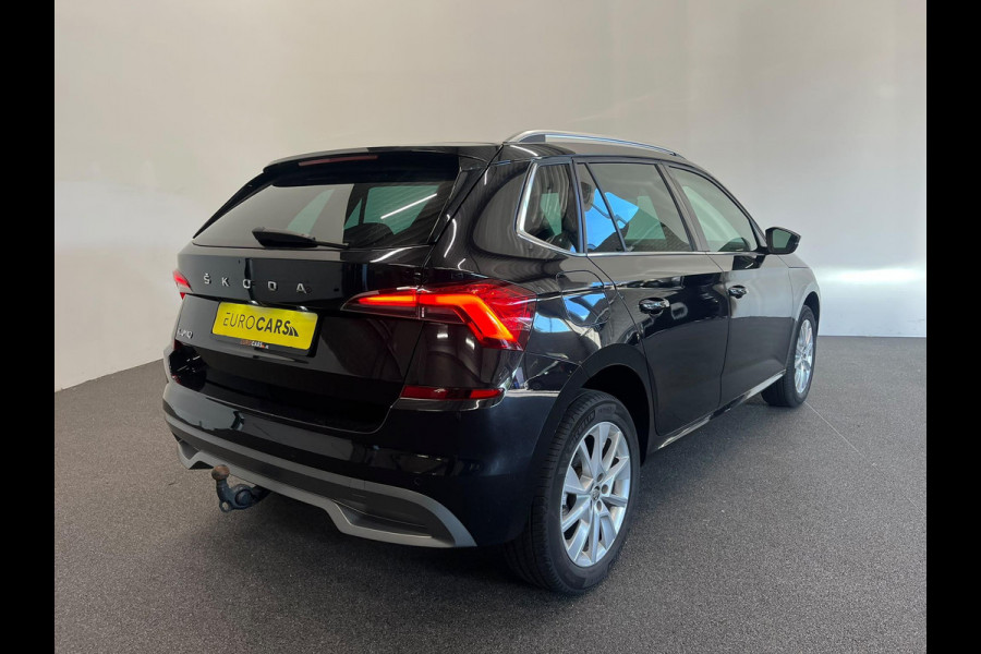 Škoda Kamiq 1.0 TSI DSG Clever Panoramadak Trekhaak Navigatie Apple Carplay Android Auto Camera Parkeerhulp Cruise Control Stoelverwarming Climate Control Lichtmetalen velgen