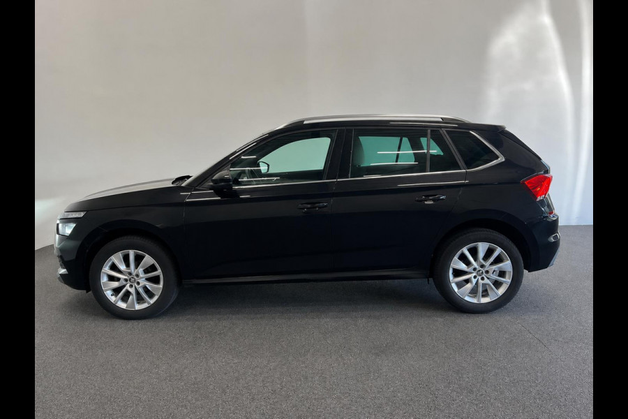 Škoda Kamiq 1.0 TSI DSG Clever Panoramadak Trekhaak Navigatie Apple Carplay Android Auto Camera Parkeerhulp Cruise Control Stoelverwarming Climate Control Lichtmetalen velgen