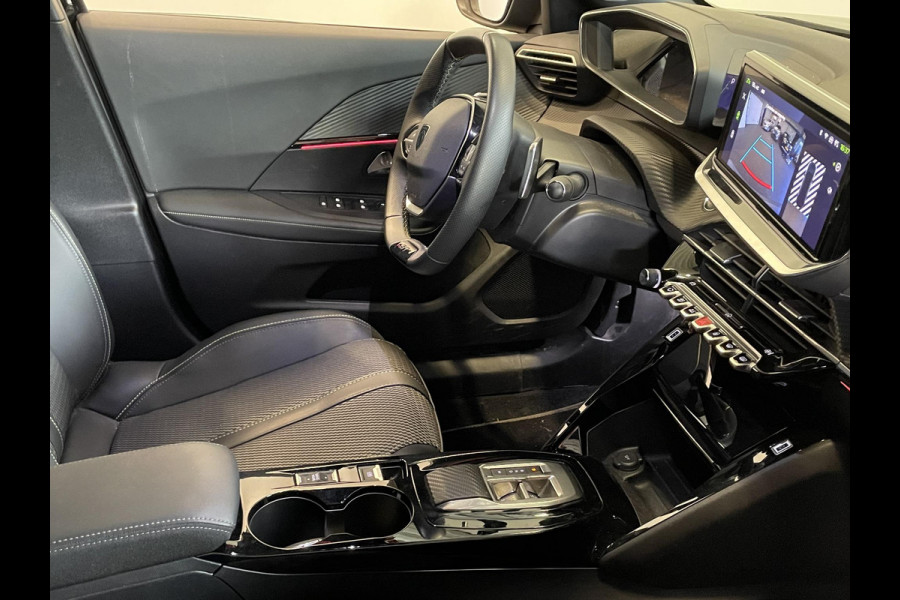 Peugeot 2008 1.2 PureTech 130pk Automaat GT-Line Navigatie Apple Carplay/Android Auto Camera Parkeersensoren Ledverlichting Cruise Control Virtual Cockpit Climate Control Lichtmetalen velgen