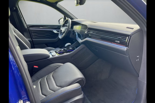 Volkswagen Touareg 3.0 TSi eHybrid 4M R Pano Trekh DynAudio Stoel-koel Massage HUD 360