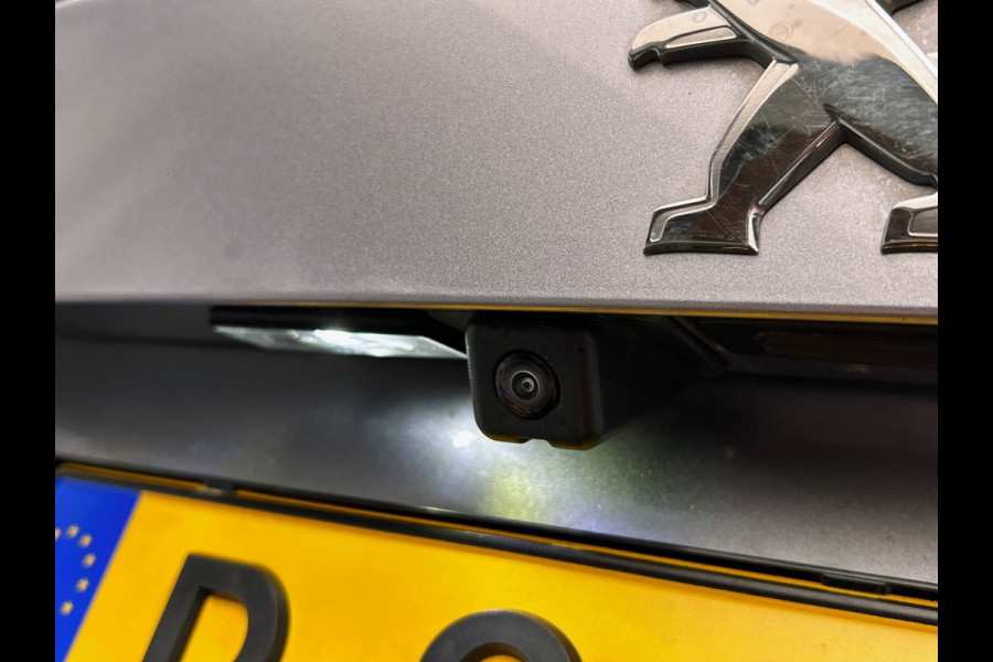 Peugeot e-2008 EV Allure Pack 50 kWh | SOH 90% | Origineel NL | Carplay | 1/2 Leder |Camera |