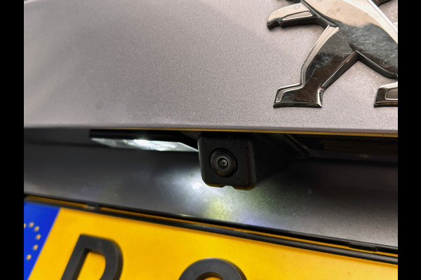 Peugeot e-2008 EV Allure Pack 50 kWh | SOH 90% | Origineel NL | Carplay | 1/2 Leder |Camera |