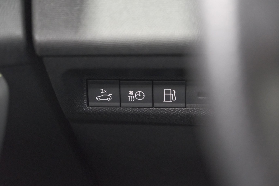 Peugeot 308 SW 1.6 HYbrid 180 GT Pack Business | Trekhaak | 360 Camera | Adaptieve Cruise Control | Elektronische Kofferklep