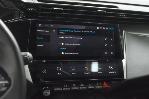 Peugeot 308 SW 1.6 HYbrid 180 GT Pack Business | Trekhaak | 360 Camera | Adaptieve Cruise Control | Elektronische Kofferklep