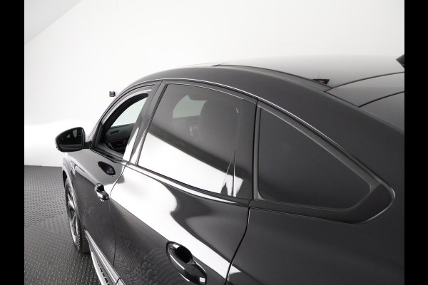 Renault Arkana 1.6 HYBRID 145PK R.S LINE GARANTIE TOT 2032* BIJNA 2023 !PANORAMA-DAK . STOEL & STUUR VERWARMING . NAVIGATIE . PARKEERSENSOREN .