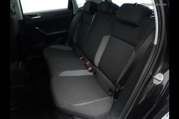Volkswagen Polo 1.0 TSI Life Sport (APPLE CARPLAY,LED,DIGITAAL DISPLAY,CLIMATE,ADAPTIVE CRUISE,LM-VELGEN,TOPCONDITIE)