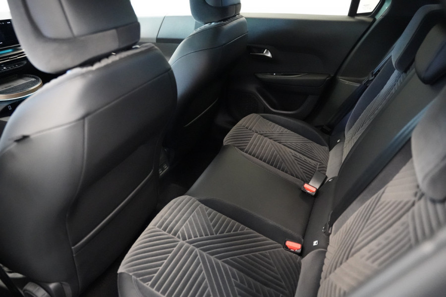 Lancia Ypsilon 1.2 Turbo Hybrid LX Cruise/Climate PDC NAP 17''LM