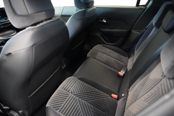 Lancia Ypsilon 1.2 Turbo Hybrid LX Cruise/Climate PDC NAP 17''LM