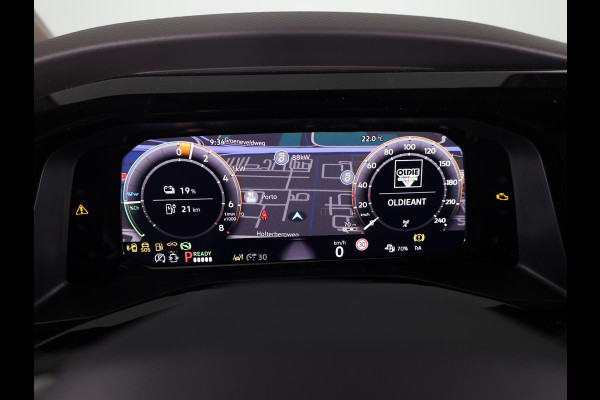 Volkswagen Multivan Bulli Edition L2 1.5 eHybrid EU6 180 kW (245pk) 31 | Panoramadak| Vis a Vis | Travel assist |