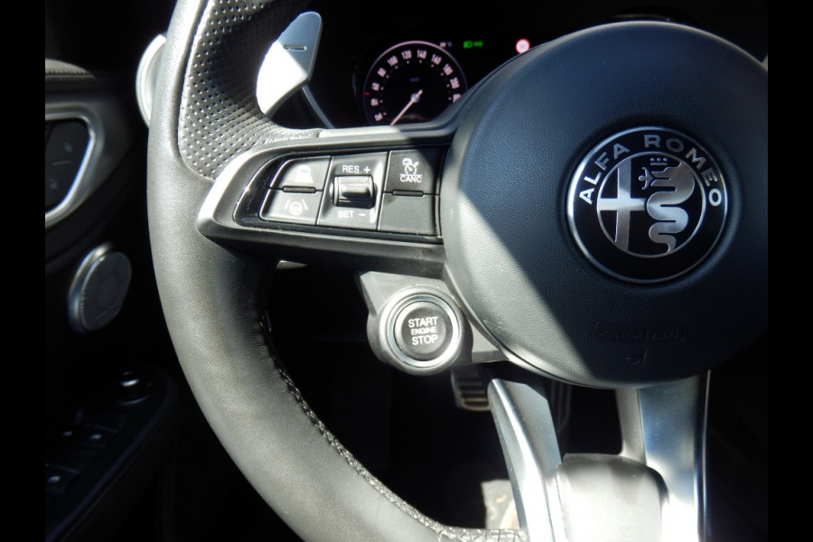 Alfa Romeo Giulia 2.0 T AWD Veloce Q4 280 pk. I Facelift I