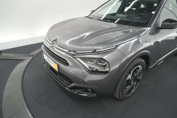 Citroën C4 Puretech 130 Feel Pack | Head-Up Display | Camera | Navigatie | Keyless Entry