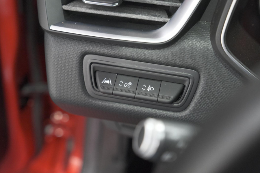 Renault Clio TCe 100 Zen | R.S. Line Pack | Allseason Banden | Apple Carplay | Parkeersensoren