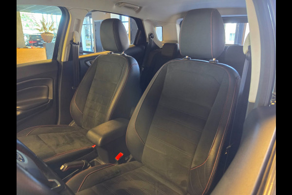 Ford EcoSport 1.0 EcoBoost ST-Line Black l Camera l Trekhaak l Led l Winter pakket