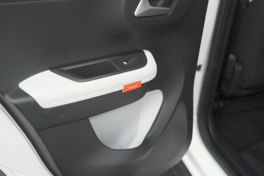 Citroën ë-C3 Max 113pk 44 kWh | 11 KW Lader | 96% SOH | Camera | Navigatie | Parkeersensoren