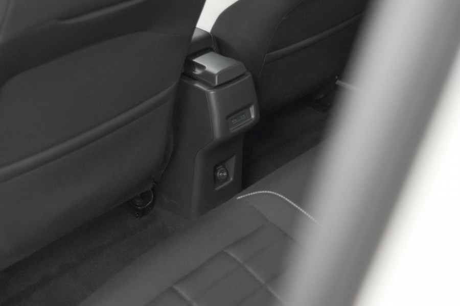 Citroën ë-C3 Max 113pk 44 kWh | 11 KW Lader | 96% SOH | Camera | Navigatie | Parkeersensoren