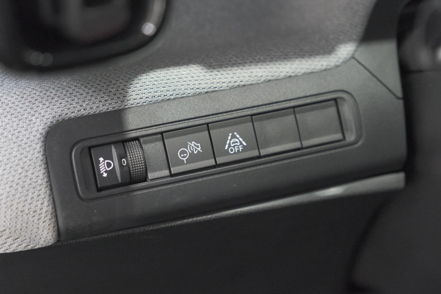 Citroën ë-C3 Max 113pk 44 kWh | 11 KW Lader | 96% SOH | Camera | Navigatie | Parkeersensoren