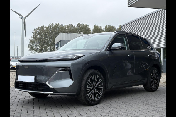 GEELY Starray EM-i 1.5 Max+ 262 PK | Panorama | Stoelen voor & achter verwarmd | Memory Seats | 360 Camera | 19 Inch LMV | 136km elektrisch bereik