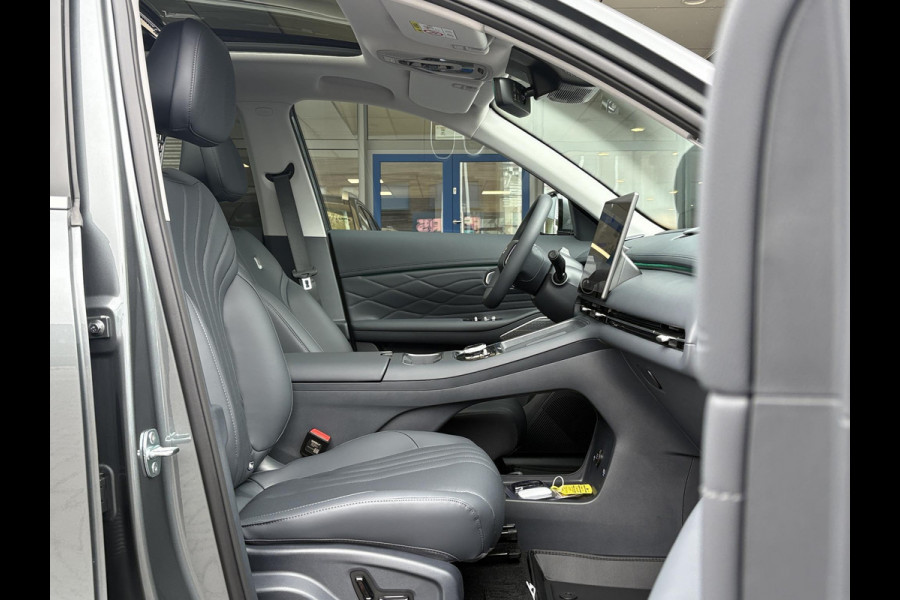 GEELY Starray EM-i 1.5 Max+ 262 PK | Panorama | Stoelen voor & achter verwarmd | Memory Seats | 360 Camera | 19 Inch LMV | 136km elektrisch bereik