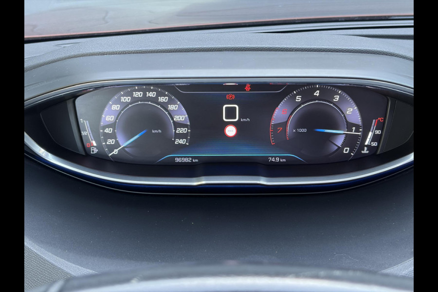 Peugeot 3008 1.2 PureTech Allure Distributieriem vv in 2025 l Pano l 360°Camera l Carplay l Dealer Onderhouden l Navi l Halfleder l Pdc l Keyless l 131pk l 6 Bak l Apk tot 12-2026