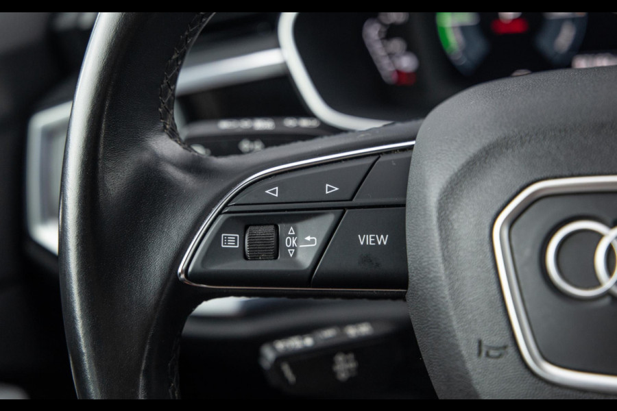Audi Q3 Sportback 45 TFSI e Edition CRUISE CONTROLE / CARPLAY / DEALER ONDERHOUDEN / AUTOMAAT
