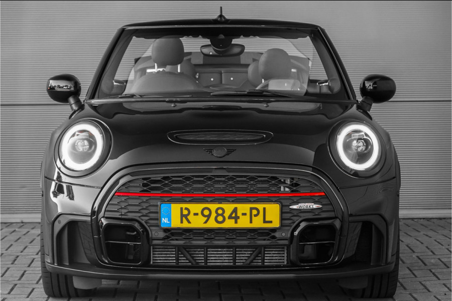 MINI Cabrio 2.0 John Cooper Works HUD H&K ACC Stuurwielverw Camera 18"