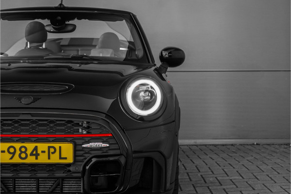 MINI Cabrio 2.0 John Cooper Works HUD H&K ACC Stuurwielverw Camera 18"