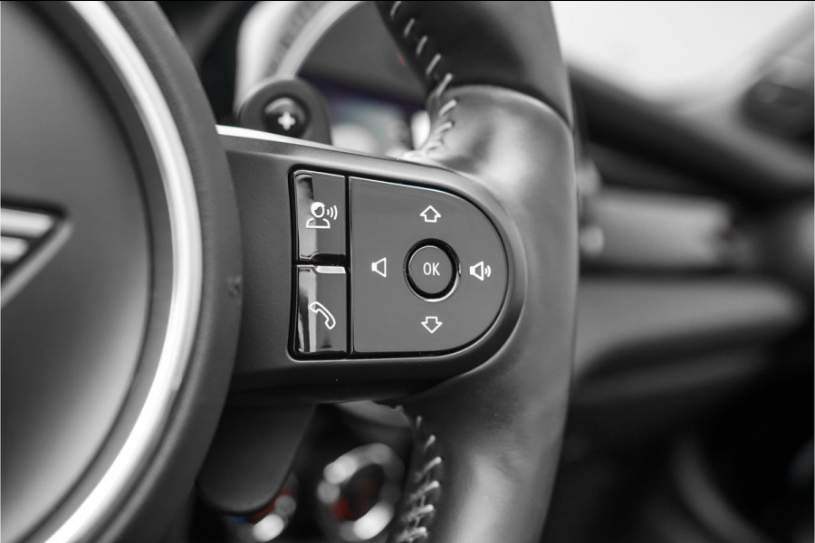 MINI Cabrio 2.0 John Cooper Works HUD H&K ACC Stuurwielverw Camera 18"