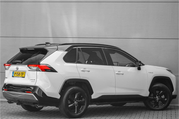 Toyota RAV4 2.5 Hybrid AWD Bi-Tone Navi ACC Camera Trekhaak